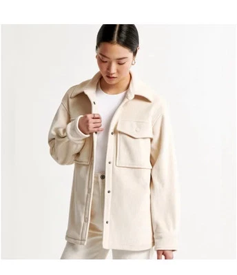 Camisa Chaqueta Abercrombie & Fitch Pana Bolsillos Frontales a Presión Verde Talla S Foto 1 de 4