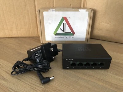 Cisco SF110D-05 with UK PSU Cisco 10/100 Switch Cisco SD205T -Inc VAT - Image 1 of 4