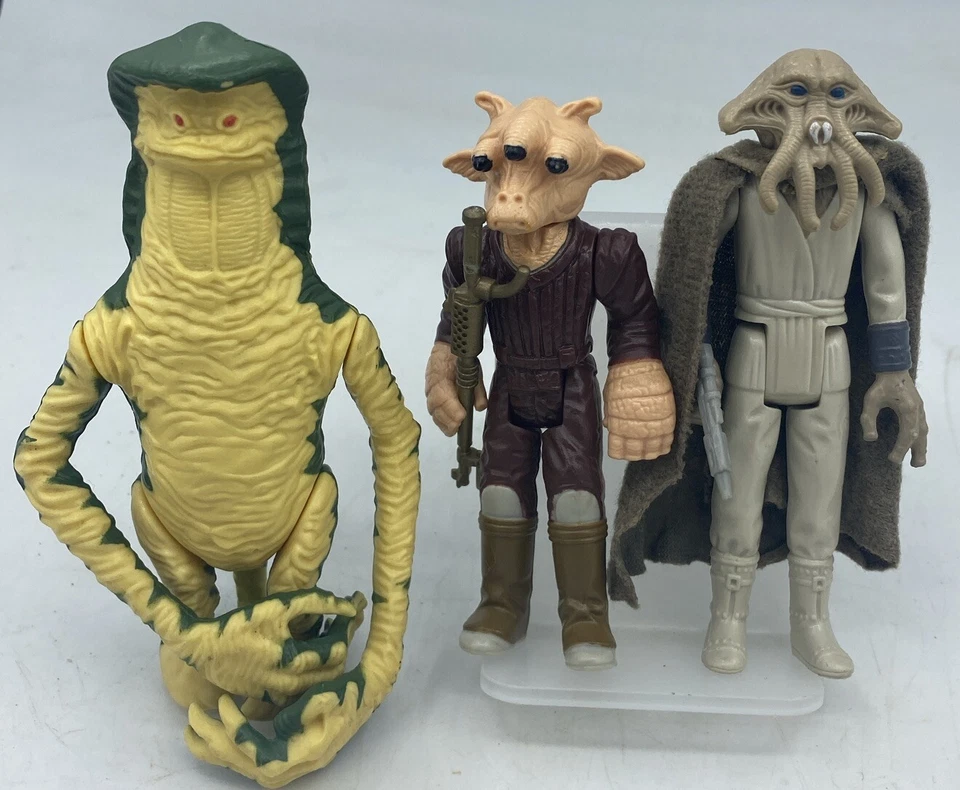Vintage 1977-1980s Star Wars Lot of 3 Figs- Amanaman Squidface, Ree-Yees Last 17 - Image 1 of 4