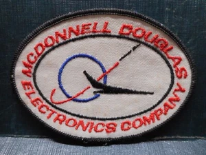 McDonnell Douglas Electronics Company Patch 4x2,75 - Foto 1 di 2
