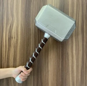 Thor Mjolnir Hammer 1:1 Replica Collectors Toy - Picture 1 of 8
