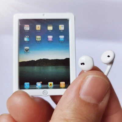 Dollhouse Miniatures Fashion Earphone Set Computer 1:12 Scale Accessories Metal - Image 1 of 4