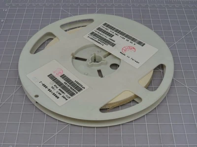 LOT OF 10000 SEI RMC 116S 56 5% R RR0510S-560-J THICK FILM RESISTORS T172581 - Image 1 of 4