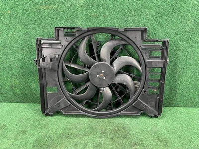 Conjunto de ventilador de refrigeración del radiador del motor Jaguar Xe Xf 3.0 2016-2020 OEM Foto 1 de 4