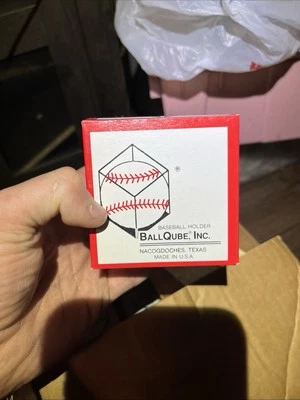 Paquete de 8 vitrinas de béisbol acrílicas - cubo con protección UV soporte de béisbol Foto 1 de 4