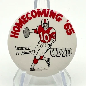 Hermoso Estado! 1965 UMD (Duluth MN) Homecoming Fútbol Pinback Botón Pin - Imagen 1 de 2