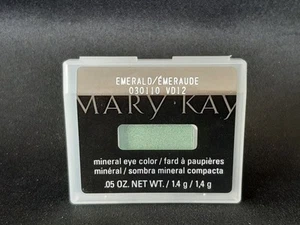 Mary Kay Mineral Eye Color Emerald #030110 Discontinued .05 New  - Picture 1 of 4