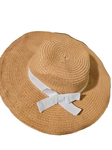 Baby Girl Sun Hat With A White Bow - Picture 1 of 6