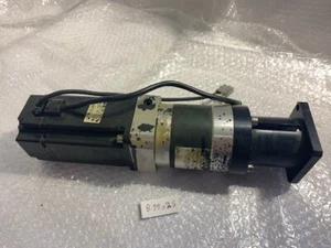 Accionamiento de máquina YASKAWA AC SERVO MOTOR SGMAH-08AAF41 ZF PGE50/1 - Imagen 1 de 5