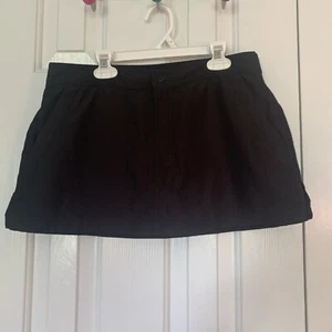 Women's Croft & Barrow Elastic Waist Swim Skirt/Skort Black Size 6 EUC - Picture 1 of 7