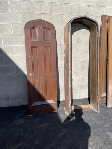 ATL 13 Antique quartersawn oak arch top door 27.25 x 80 x 10.75 Cover