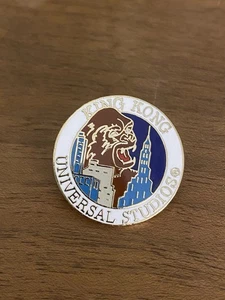 Vintage Universal Studios 1986 King Kong Collectors Pin Pinnacle - Picture 1 of 2