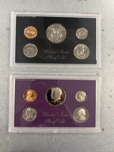 Juego de prueba Estados Unidos 1971 y 1984 - Imagen 1 de 14