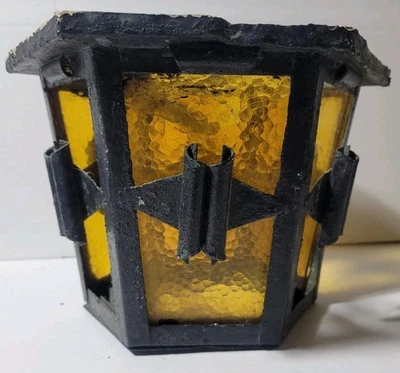 Luminária de teto hexágono gótico antiga década de 1920 varanda sombra metal vintage - Imagem 1 de 4