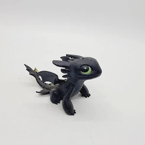 2013 - Figura 3,5" TOOTHLESS - Cómo entrenar a tu dragón 2 - Spin Master DWA LLC - Imagen 1 de 14