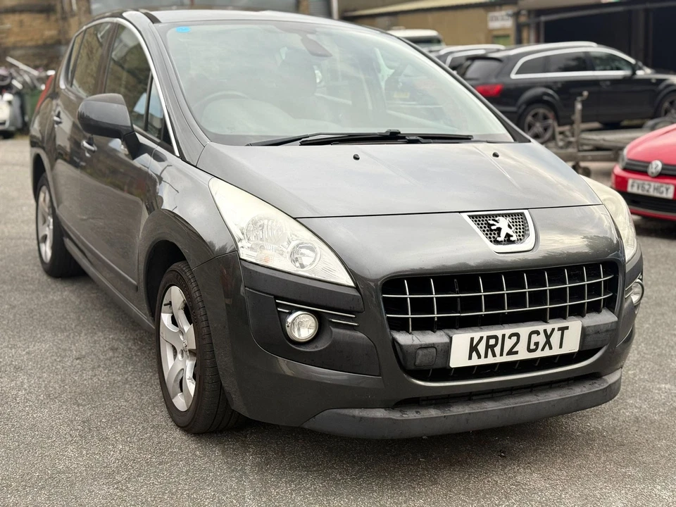 Peugeot 3008 T84 2009-2014 Automatic Gear Lever 9687024580 - Image 1 of 1