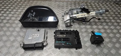 Mercedes A160 W169 2010 2.0 diesel ignition barrel key transponder engine ecu - Image 1 of 4