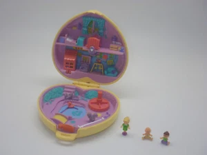 Playtime Fun / Strollin' baby - Polly Pocket - BlueBird 1994 - Picture 1 of 3