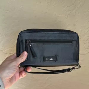 The Sak Black black wristlet wallet card holder zippers - Picture 1 of 3
