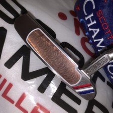 Scotty Cameron 2023 Champions Choice Newport 1.5 Plus Button Back Putter R/H 35”