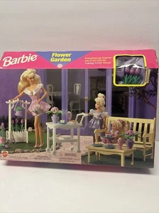 Barbie Flower Garden Playset - Folding Pretty House - Mattel 1996  NIB - Picture 1 of 18