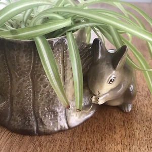 Vintage Avon Ware Squirrel Tree Trunk Planter Plant Pot 1950s Retro Autumn Decor - Picture 1 of 11