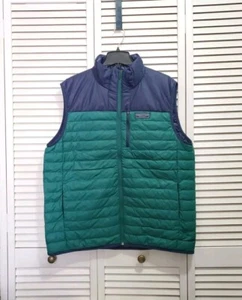 NWT $180 Vineyard Vines Turf Lightweight Packable Puffer Vest XL  Green Navy - Picture 1 of 6