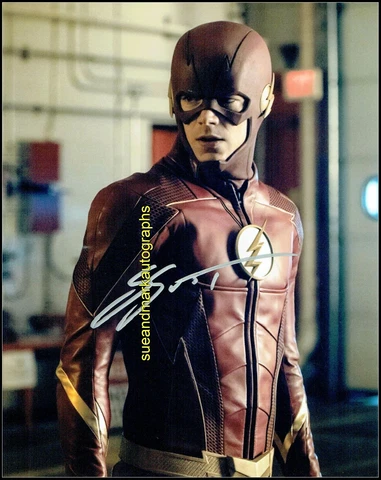 Grant Gustin Barry Allen The Flash Arrowverse B Signed Autograph UACC RD 96 Cover