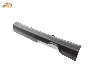 2022 - 2024 HYUNDAI TUCSON 前右侧门挡板装饰盖 原始设备制造商 — 第 1/4 张图片