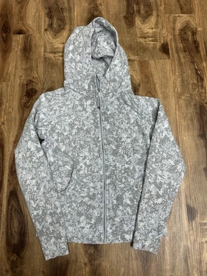 Moletom com capuz Lululemon feminino 10 mergulho esconderijo camuflagem luz das estrelas lã cinza - Imagem 1 de 4