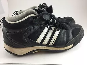 ADIDAS SNEAKERS WITH RUBBER CLEATS BASEBALL OR SOCCER YOUTH SIZE 6 - Picture 1 of 4