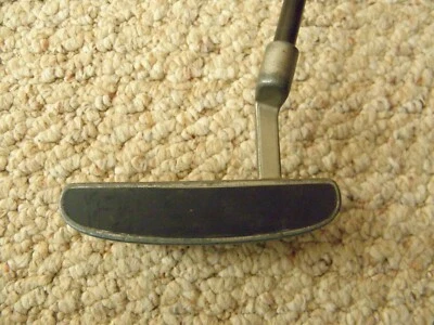Men; right handed graphite shaft insert Generic putter - Image 1 of 4