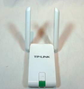 TP-LINK TL-WN822N Ver:3.0 Wireless 300 Mbps USB WiFi Adapter Windows/Linux/Mac - Picture 1 of 3