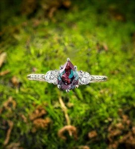 Pear shaped Alexandrite engagement ring vintage women white gold engagement ring - Picture 1 of 6