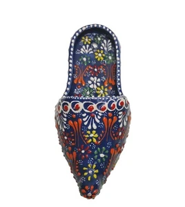 Ceramic Shoe Wall Pocket Hand Painted Colorful Textured 8 1/4" - Picture 1 of 14