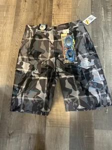 Boys SWIM TRUNKS & GOGGLES Beach Street Size L-14/16 - Picture 1 of 2