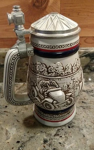 VINTAGE 1979 AVON CAR CLASSICS LIDDED CERAMIC STEIN - Picture 1 of 8