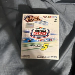 2009 Winner’s Circle Daytona 500 |MARK MARTIN Limited Edition 2 Car Set | 1:64 - Picture 1 of 5