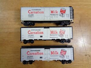 HO Scale LOT - Carnation Milk Reefers & Box Car - Athearn / ROCO 