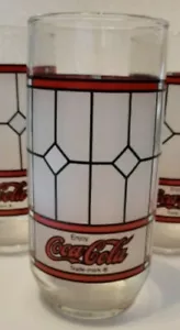 Vidrio para beber Coca Cola estilo vitral rojo blanco esmerilado 6" vidrio para bebidas - Imagen 1 de 4