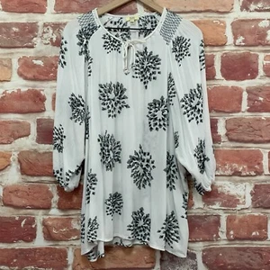 Kori America Top Shirt Womens Large White Gray Black Floral Peasant Popover - Picture 1 of 8
