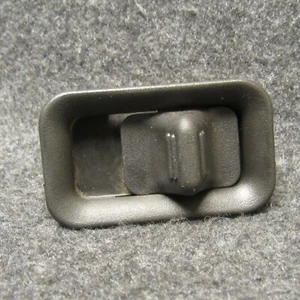 2003-2006 Avalanche Silverado Door Lock Pull Knob LH RH Front or Rear OEM 59952 - Picture 1 of 4