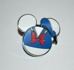 Donald Duck Mickey Icon Mystery Pouch 2011 Disney Pin - Picture 1 of 5
