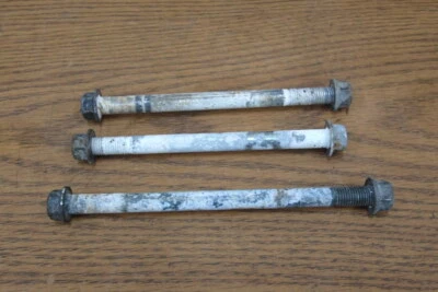 Suzuki Boulevard VL800 C50 2006 motor montaje perno hardware Foto 1 de 3