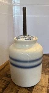 1945 Mini Butter Churn - Cash Family Erwin, TN Clinchfield Artware Pottery - Foto 1 di 7