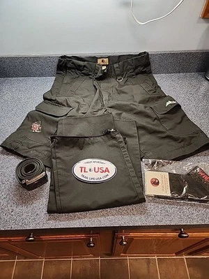 Trail Life USA Youth XL short Pants Socks Belt Set - Image 1 of 4