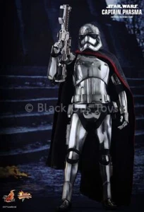1/6 scale Star Wars - Captain Phasma - MINT IN BOX - Picture 1 of 18