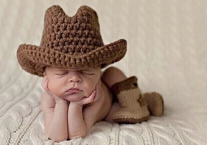 Crochet Baby Boy Cowboy Hat and Boots Set Outfits Photo Props 0-1 months - image 1 of 4