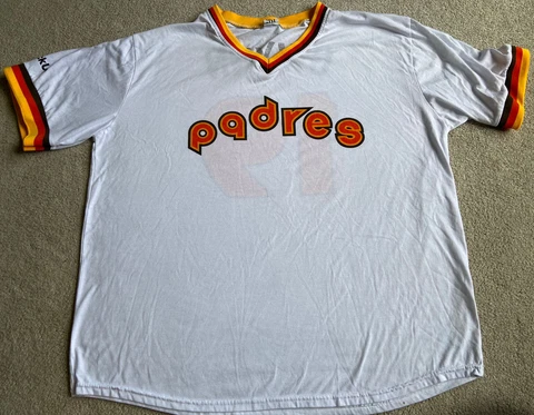 San Diego Padres Baseball Tony Gwynn 1984 Jersey Clickup SGA Giveaway Adult 2XL Cover