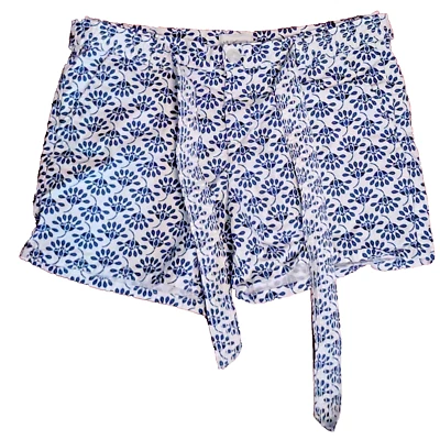 Pantalones Cortos para Mujer Liz Claiborne Azul Blanco Talla 12 Cinturón Corbata Calce Clásico Bolsillos Foto 1 de 4